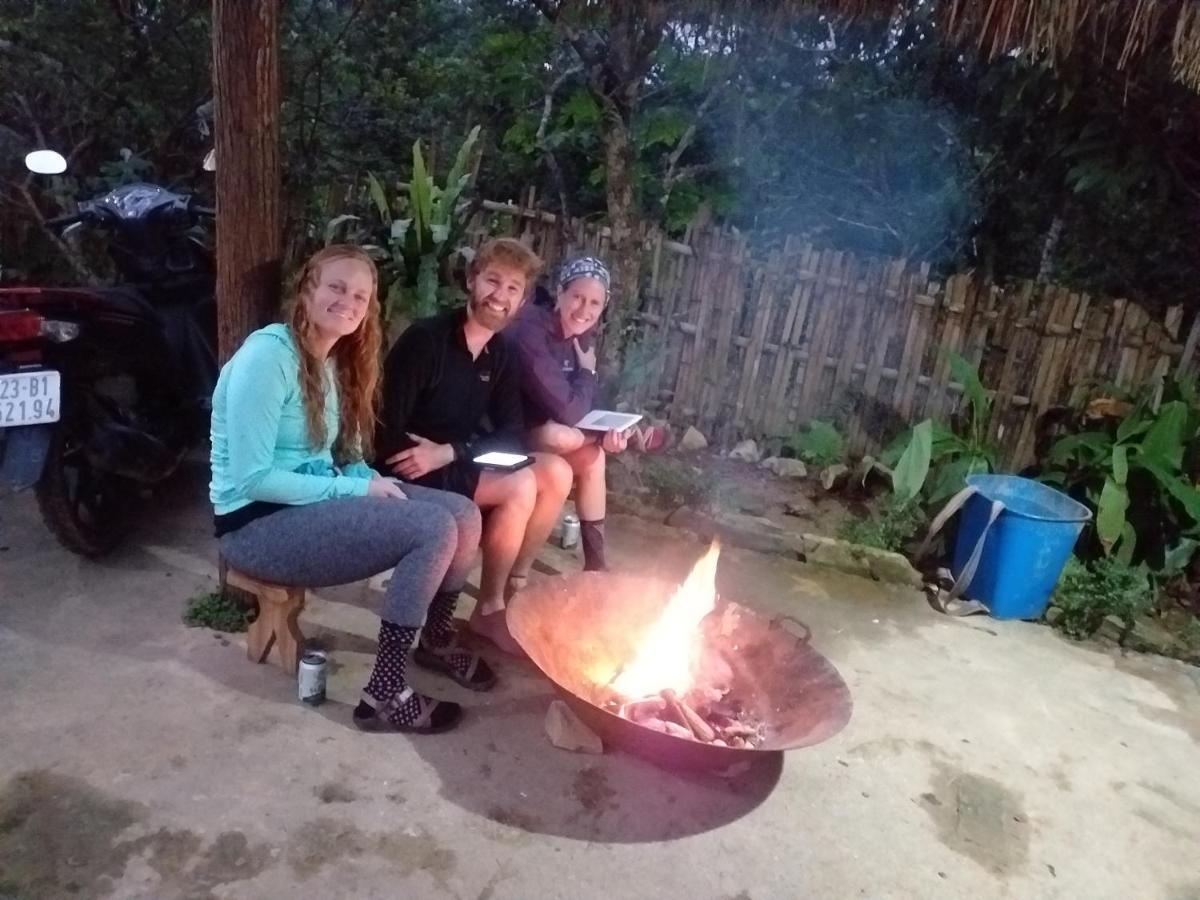 Hong Thu Homestay & Bungalow Quan Ba Esterno foto